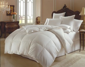 How to Clean a Comforter at Home