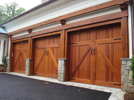 3 Tips to Selecting a Custom Garage Door